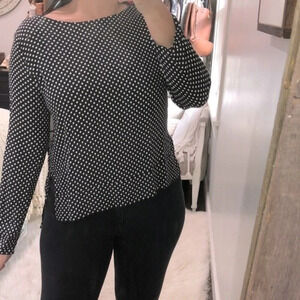 Philosophy medium top